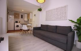 Zahira Suites